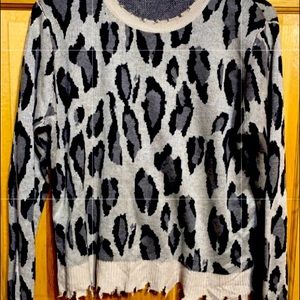 Leopard distressed sweater Brand new w/o tags!!!